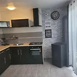 Petite Maison Cosy En Duplex Eguelshardt