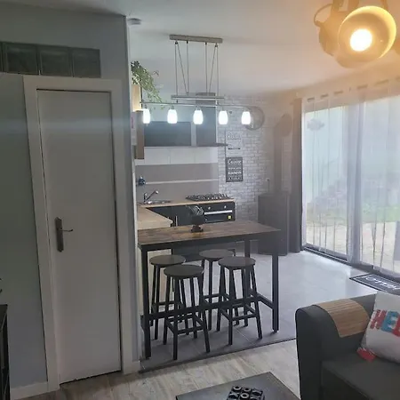 בית נופש Petite Maison Cosy En Duplex *