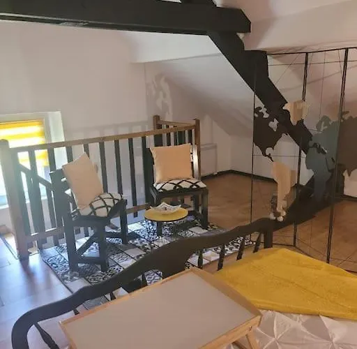 Petite Maison Cosy En Duplex Feriehus *